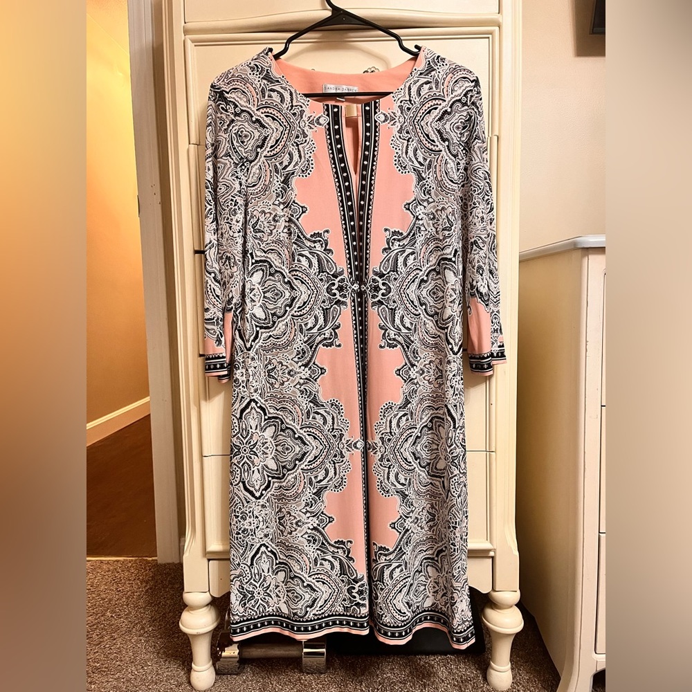 Blush Pink/Navy/White Paisley Sandra Darren Cocktail Dress (Size L)